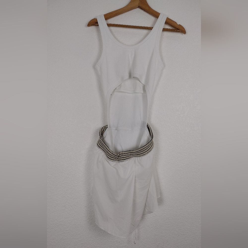NEW OFFLINE BY AERIE White Cut Out Skort Dress Size M - Picture 6 of 13
